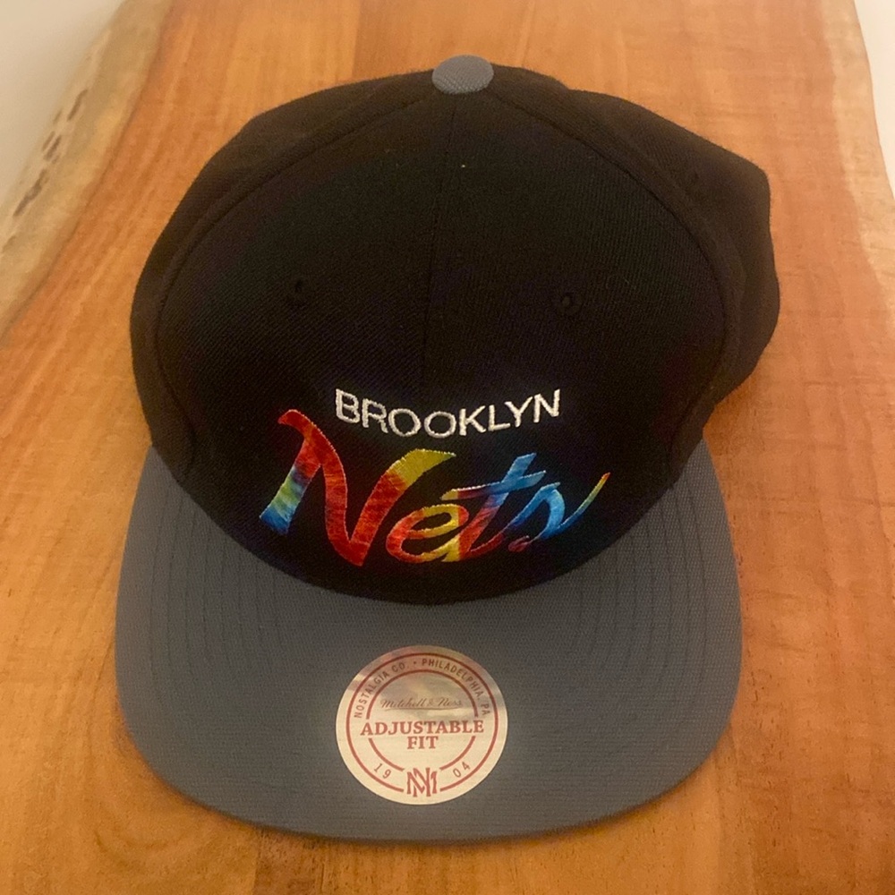 Brooklyn Nets Snapback Hat | Mitchell & Ness